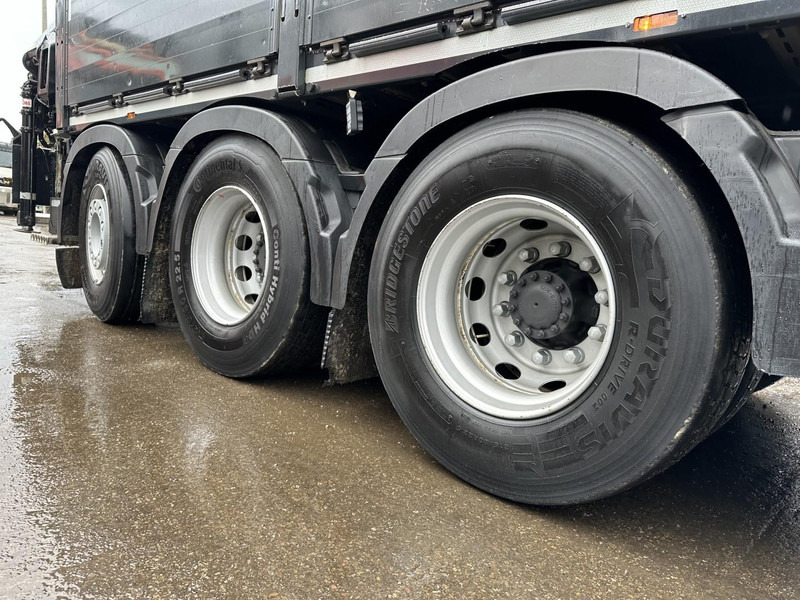 Volvo FM 460 8x4 TRIDEM + CRANE HIAB 192 E-5 X HIPRO - DYNAMIC STEERING - 364.000km - TOP CONDITION - Camião de caixa aberta/ Plataforma, Camião grua: foto 5 Volvo FM 460 8x4 TRIDEM + CRANE HIAB 192 E-5 X HIPRO - DYNAMIC STEERING - 364.000km - TOP CONDITION - Camião de caixa aberta/ Plataforma, Camião grua: foto 5