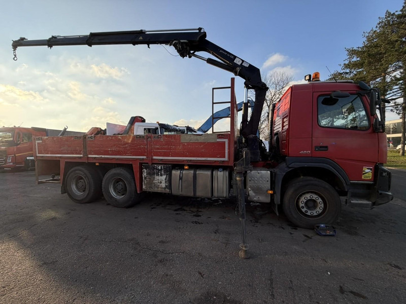 Volvo FMX 420 6X4 + CRANE HMF 1720 + winch + radio - BIG AXLES / HUB REDUCTION - STEEL SPRING / BLATT - PLATFORM 6m10 - Camião grua: foto 5 Volvo FMX 420 6X4 + CRANE HMF 1720 + winch + radio - BIG AXLES / HUB REDUCTION - STEEL SPRING / BLATT - PLATFORM 6m10 - Camião grua: foto 5