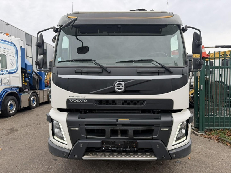 Camião de caixa aberta/ Plataforma, Camião grua Volvo FMX 540 8x4 PRITSCHE + (29m!) KRAN FASSI F545 (6x) + JIB L324 (4x) - KIPPER - *192.000km* - RETARDER - ROTATOR - BE LWK - GUTE ZUSTAND: foto 8 Camião de caixa aberta/ Plataforma, Camião grua Volvo FMX 540 8x4 PRITSCHE + (29m!) KRAN FASSI F545 (6x) + JIB L324 (4x) - KIPPER - *192.000km* - RETARDER - ROTATOR - BE LWK - GUTE ZUSTAND: foto 8