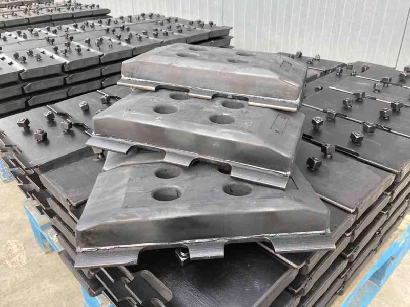 ABG Rubber Asphalt Pads - Estrutura/ Châssis por Máquina de construção: foto 1 ABG Rubber Asphalt Pads - Estrutura/ Châssis por Máquina de construção: foto 1