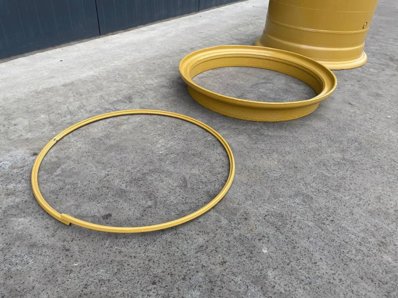 Cat 140H / 140M / 140K / 160H / 160M Rim - Jantes e pneus por Máquina de construção: foto 2 Cat 140H / 140M / 140K / 160H / 160M Rim - Jantes e pneus por Máquina de construção: foto 2