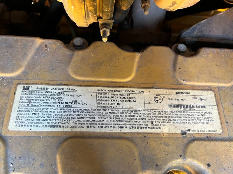 Cat 140M - Motoniveladora: foto 2 Cat 140M - Motoniveladora: foto 2