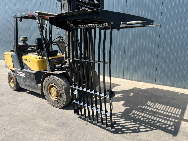 Cat 313E / 320F / 323E / 325F / 329E / 330F / 336E / 3 - Cabine e interior por Máquina de construção: foto 2 Cat 313E / 320F / 323E / 325F / 329E / 330F / 336E / 3 - Cabine e interior por Máquina de construção: foto 2