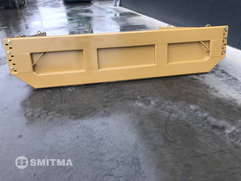 Cat 735- B1N - Rampa hidráulica por Máquina de construção: foto 5 Cat 735- B1N - Rampa hidráulica por Máquina de construção: foto 5