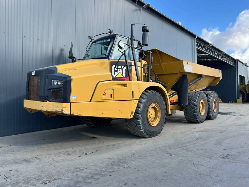 Cat 735B - Caminhão articulado: foto 1 Cat 735B - Caminhão articulado: foto 1