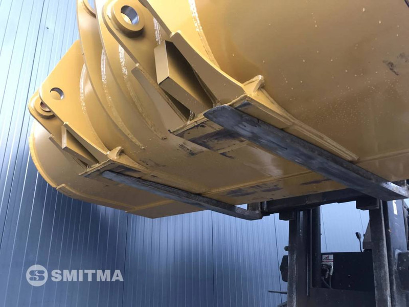 Balde por Máquina de construção novo Cat 950M: foto 10