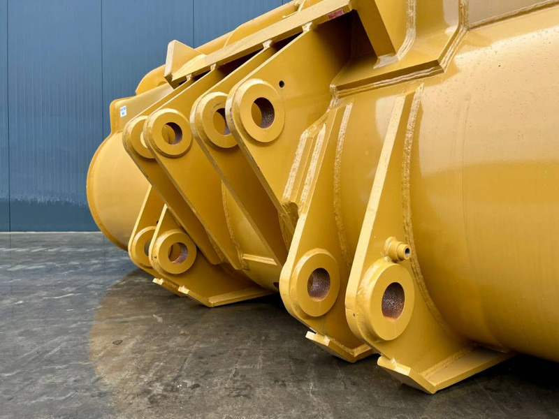 Cat 980 incl. cutting edge + side protectors - Balde por Máquina de construção: foto 4 Cat 980 incl. cutting edge + side protectors - Balde por Máquina de construção: foto 4