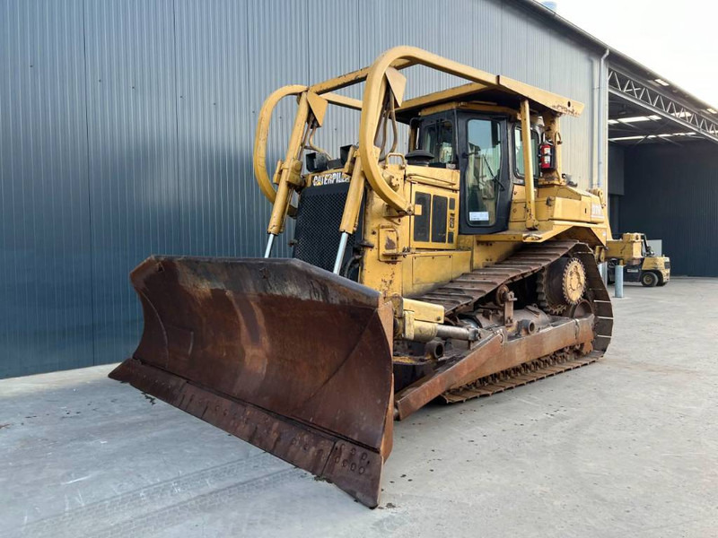 Buldôzer Cat D7H: foto 1