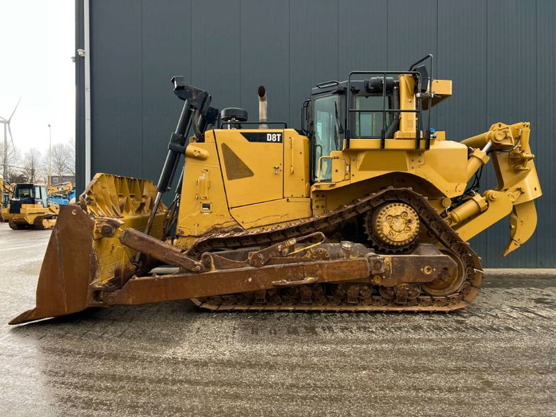 Cat D8T - CE - New Ripper - Buldôzer: foto 1 Cat D8T - CE - New Ripper - Buldôzer: foto 1