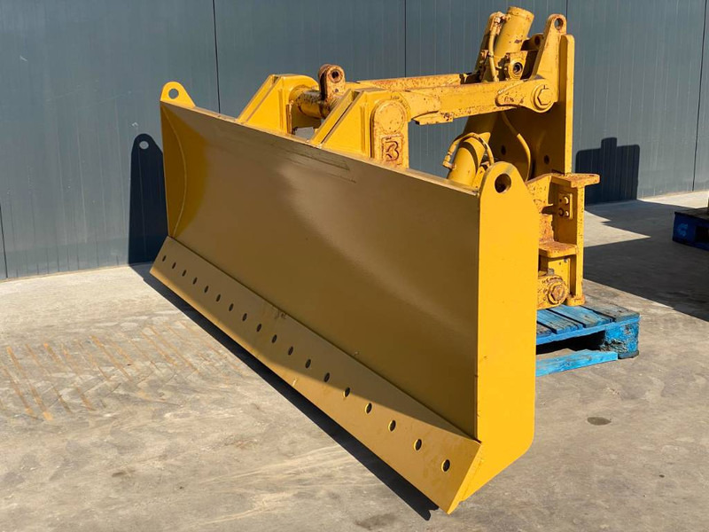 Cat Front Blade + Lift 12H / 120M / 120H / 140G / 140H - Lâmina por Máquina de construção: foto 2 Cat Front Blade + Lift 12H / 120M / 120H / 140G / 140H - Lâmina por Máquina de construção: foto 2