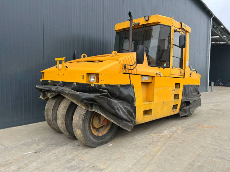 Cat PS300B - Compactador de pneus: foto 1 Cat PS300B - Compactador de pneus: foto 1