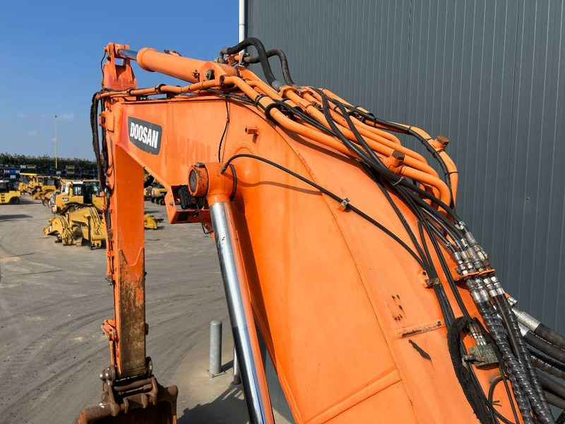 Escavadora de rastos Doosan DX235LCR: foto 18