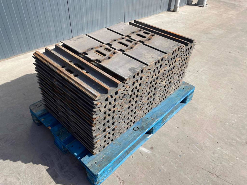Hyundai R210 / R215 / R220 / R235 / R250 / R260 - Estrutura/ Châssis por Máquina de construção: foto 1 Hyundai R210 / R215 / R220 / R235 / R250 / R260 - Estrutura/ Châssis por Máquina de construção: foto 1