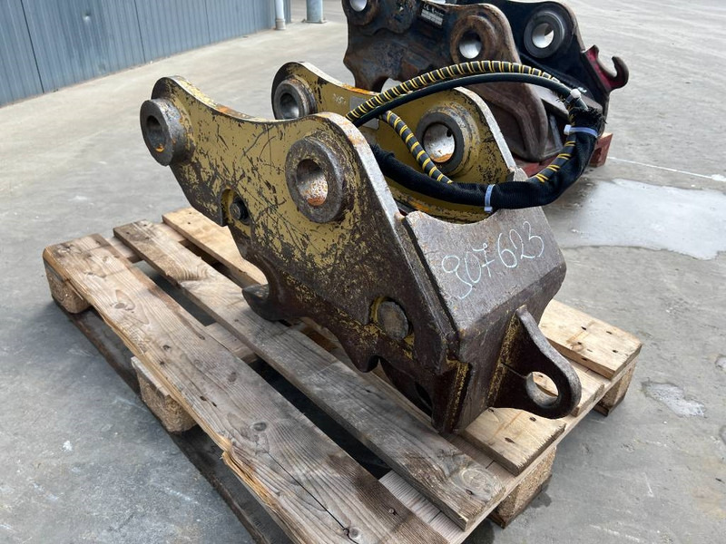 Miller Caterpillar 311D / 312D / 312E / 313F / 314D / 314 - Acoplamento rápido por Máquina de construção: foto 3 Miller Caterpillar 311D / 312D / 312E / 313F / 314D / 314 - Acoplamento rápido por Máquina de construção: foto 3