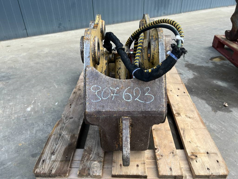 Miller Caterpillar 311D / 312D / 312E / 313F / 314D / 314 - Acoplamento rápido por Máquina de construção: foto 2 Miller Caterpillar 311D / 312D / 312E / 313F / 314D / 314 - Acoplamento rápido por Máquina de construção: foto 2