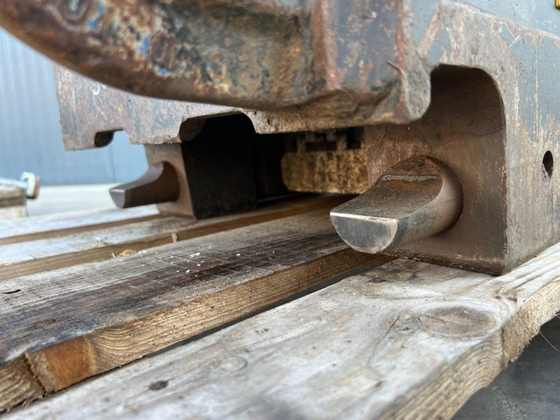 Acoplamento rápido por Máquina de construção OilQuick OQ65 - 311F / 313F / 315F: foto 12 Acoplamento rápido por Máquina de construção OilQuick OQ65 - 311F / 313F / 315F: foto 12