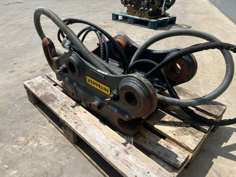 Acoplamento rápido por Máquina de construção OilQuick OQ65 - M314F / M316F / M318F: foto 7