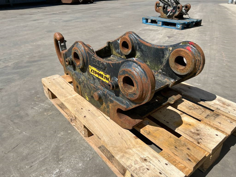 Acoplamento rápido por Máquina de construção OilQuick OQ65 - M314F / M316F / M318F: foto 8