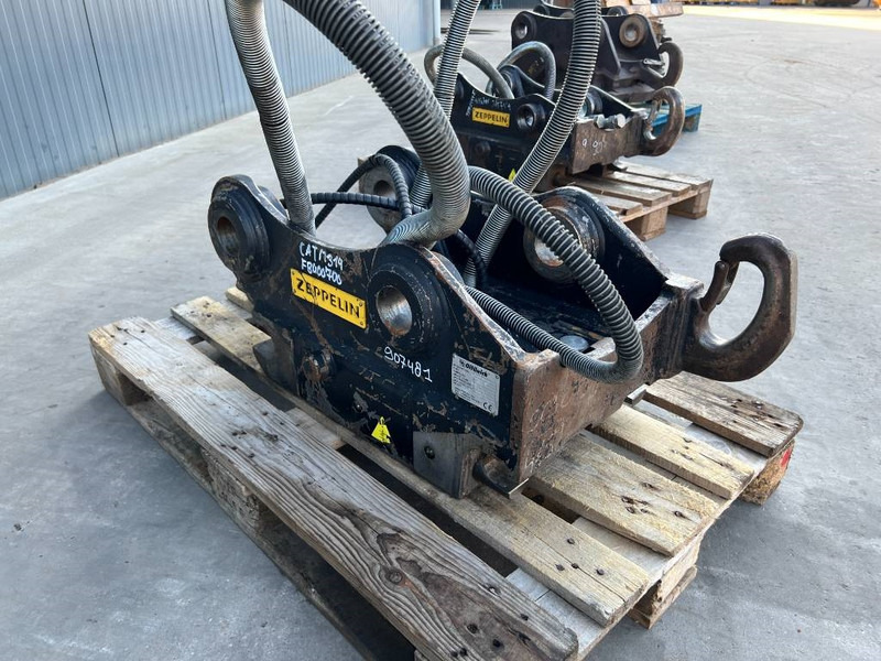 OilQuick OQ65 - M314F / M316F / M318F - Acoplamento rápido por Máquina de construção: foto 3 OilQuick OQ65 - M314F / M316F / M318F - Acoplamento rápido por Máquina de construção: foto 3