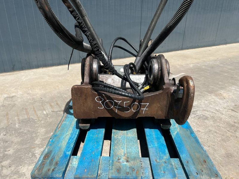OilQuick OQ70/55 - 323E - Acoplamento rápido por Máquina de construção: foto 2 OilQuick OQ70/55 - 323E - Acoplamento rápido por Máquina de construção: foto 2