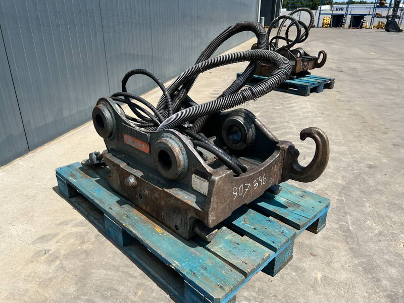 OilQuick OQ70/55 - 323E - Acoplamento rápido por Máquina de construção: foto 3 OilQuick OQ70/55 - 323E - Acoplamento rápido por Máquina de construção: foto 3