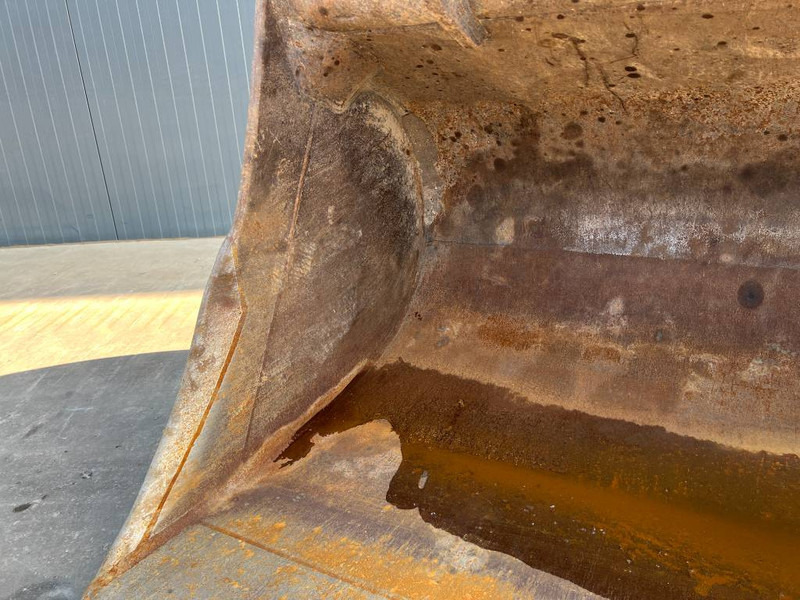 Balde por Máquina de construção OilQuick OQ70/55: foto 10