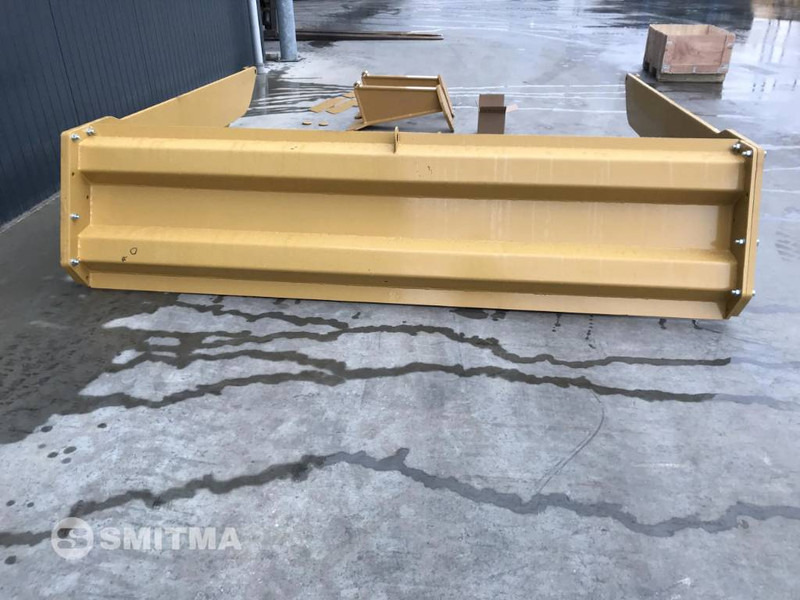 Volvo A25F - Rampa hidráulica por Máquina de construção: foto 5 Volvo A25F - Rampa hidráulica por Máquina de construção: foto 5