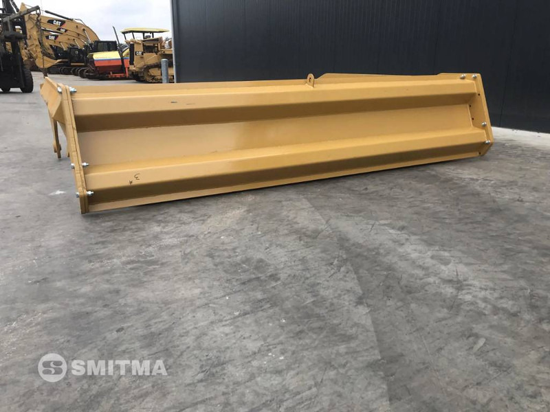 Volvo A40F - Rampa hidráulica por Máquina de construção: foto 4 Volvo A40F - Rampa hidráulica por Máquina de construção: foto 4