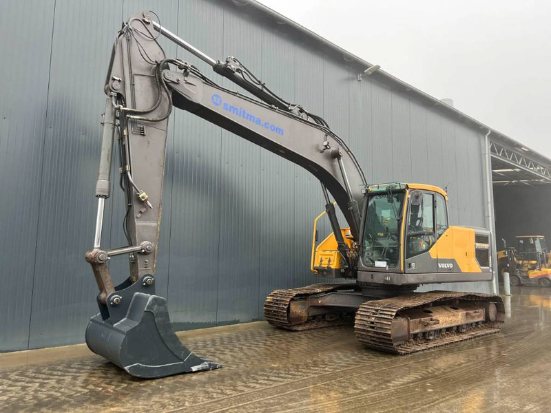 Escavadora de rastos Volvo EC220E L: foto 1
