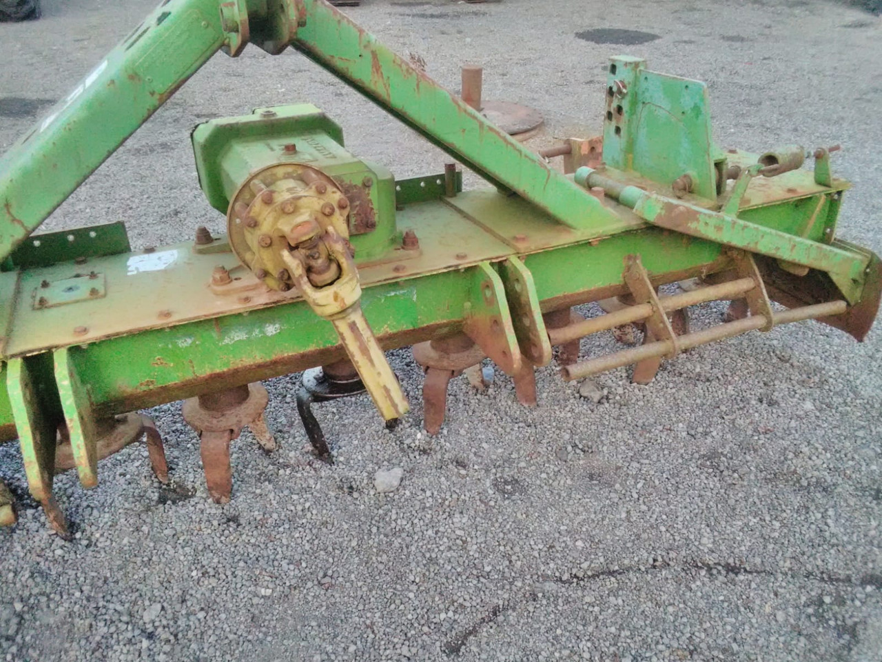 AMAZONE AD302 - Grade: foto 3 AMAZONE AD302 - Grade: foto 3