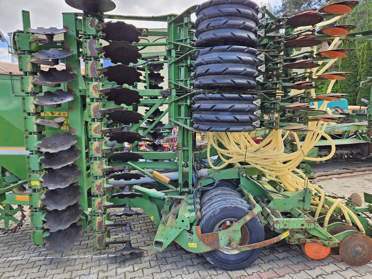 Amazone Cirrus 6001 Super - Semeadora combinada: foto 5 Amazone Cirrus 6001 Super - Semeadora combinada: foto 5