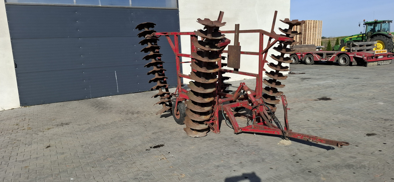 Brona talerzowa 4.4 m - Grades de discos: foto 4 Brona talerzowa 4.4 m - Grades de discos: foto 4