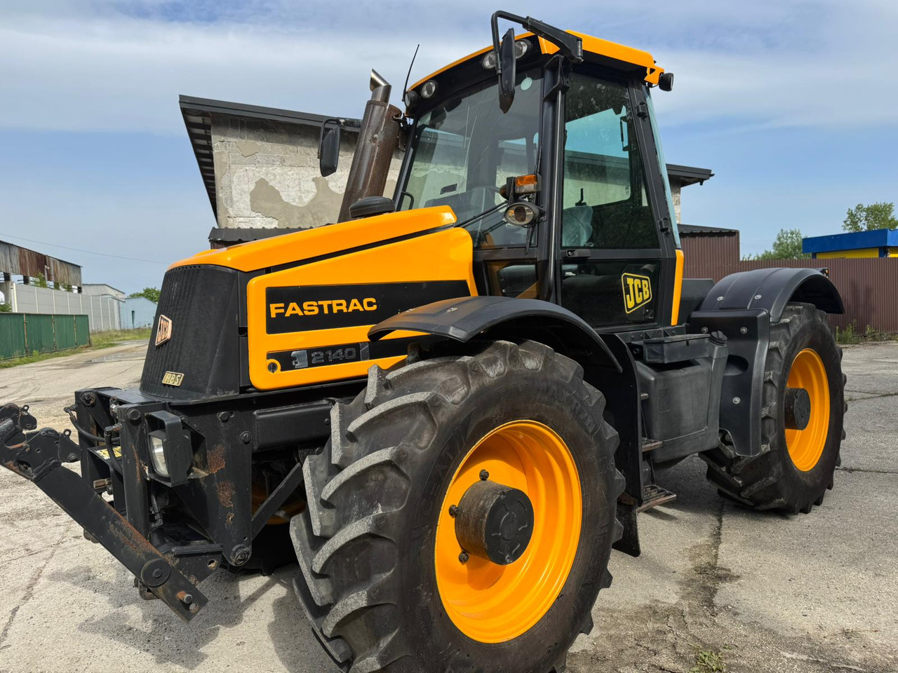 JCB FASTRAC 2140 - Trator: foto 2 JCB FASTRAC 2140 - Trator: foto 2