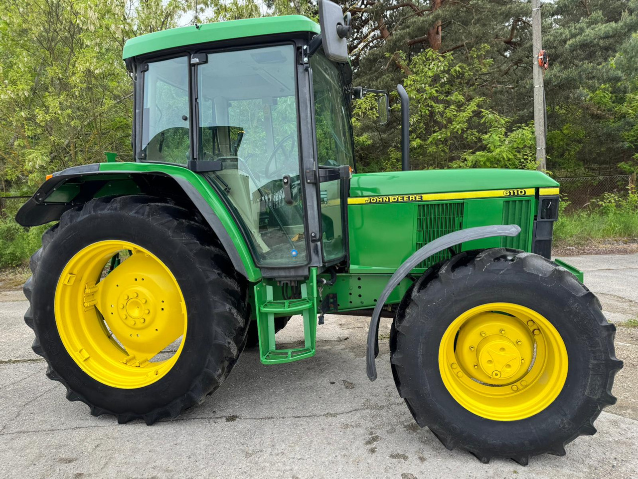 JOHN DEERE 6110 - Trator: foto 5 JOHN DEERE 6110 - Trator: foto 5