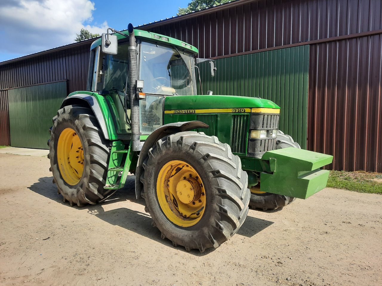 JOHN DEERE 6910 - Trator: foto 3 JOHN DEERE 6910 - Trator: foto 3