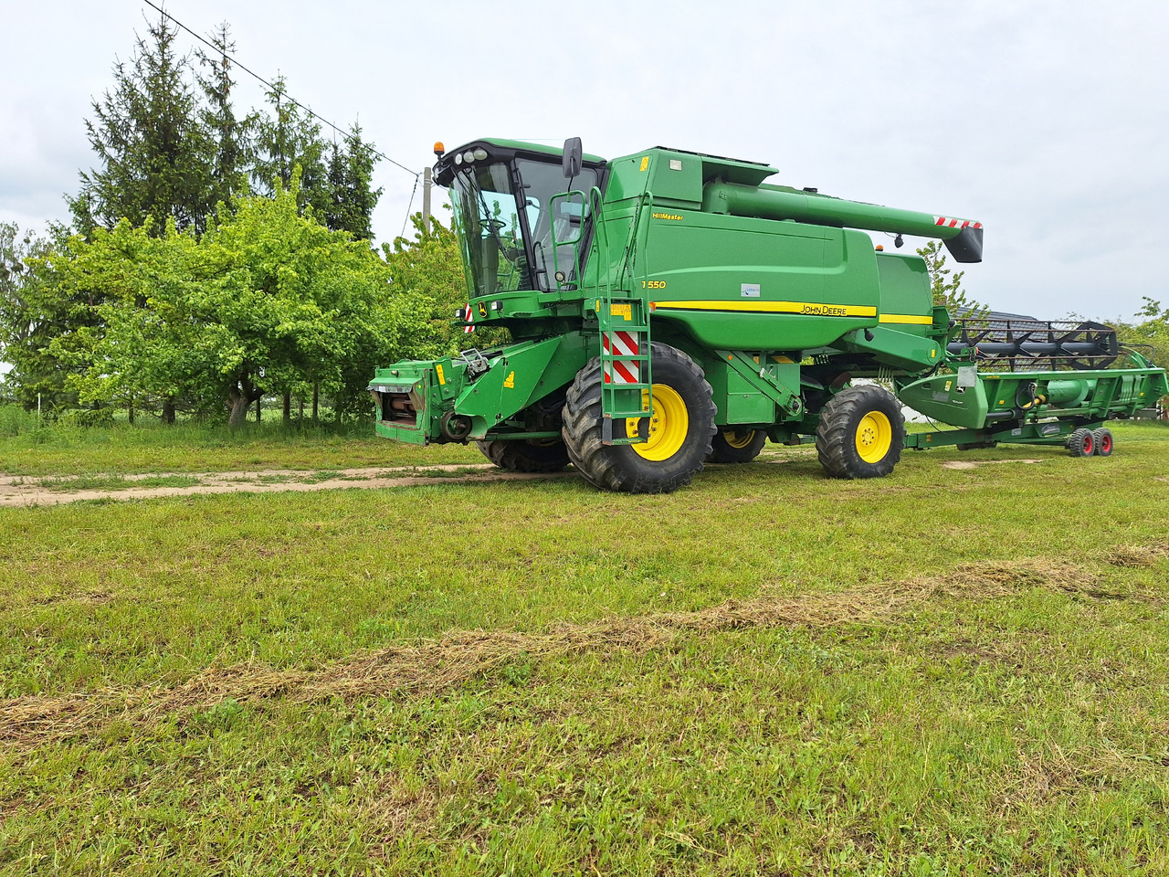 John Deere T550 - Ceifeira debulhadora: foto 5 John Deere T550 - Ceifeira debulhadora: foto 5