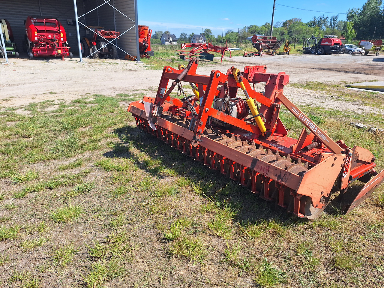 LELY FRANCE AH523 - Grade: foto 5 LELY FRANCE AH523 - Grade: foto 5