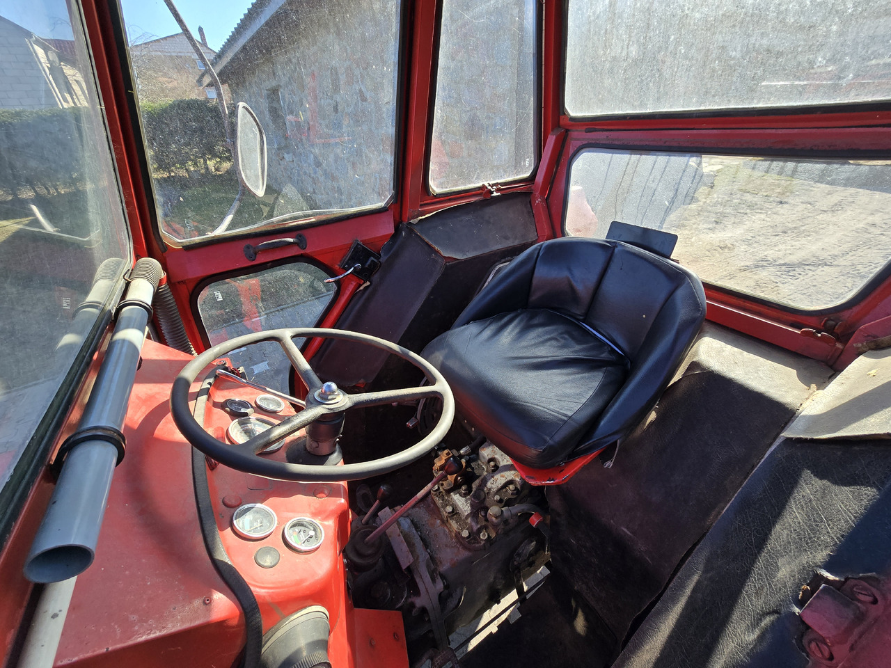 MASSEY FERGUSON 135 - Trator: foto 4 MASSEY FERGUSON 135 - Trator: foto 4