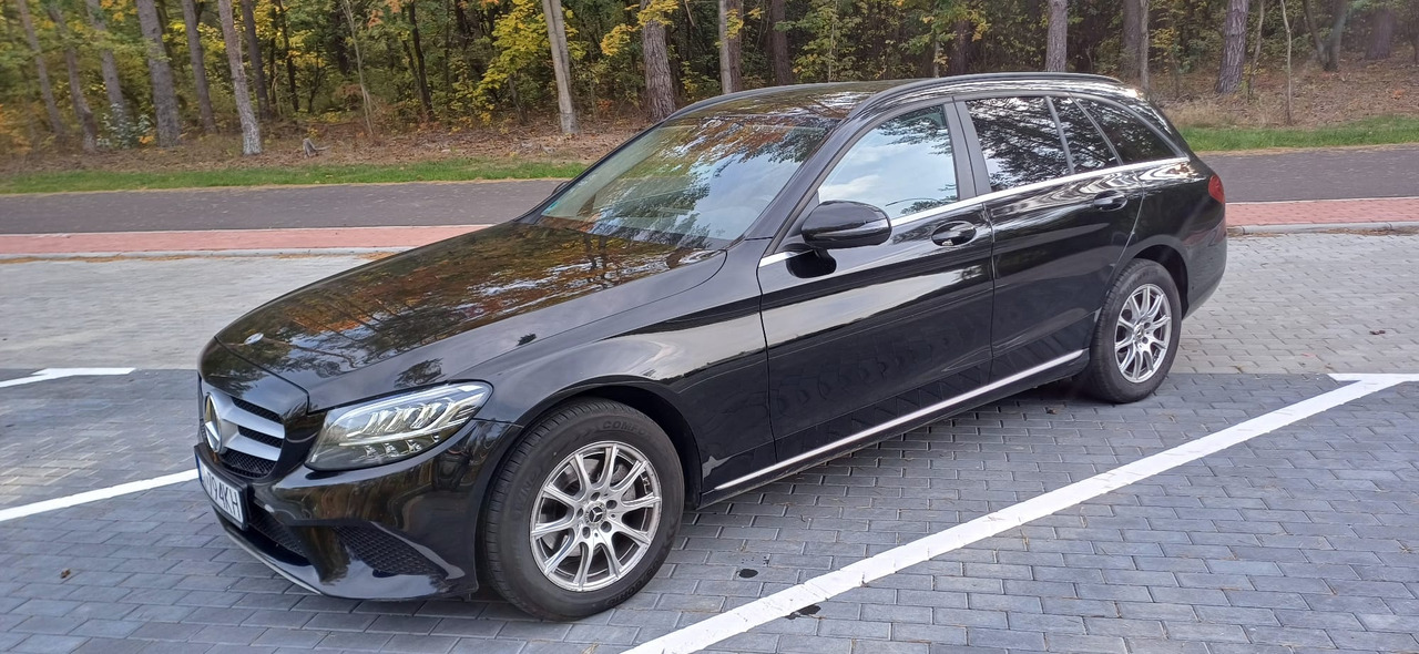 MERCEDES-BENZ C 200 D (W205) - Automóvel: foto 3 MERCEDES-BENZ C 200 D (W205) - Automóvel: foto 3