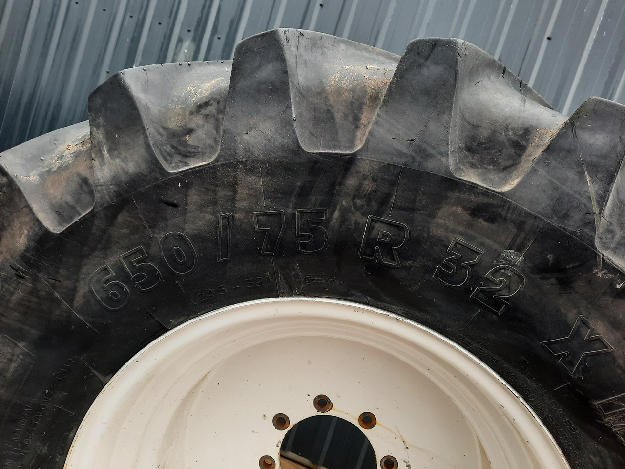 MICHELIN 650/75 R32 - Roda completa por Máquina agrícola: foto 4 MICHELIN 650/75 R32 - Roda completa por Máquina agrícola: foto 4