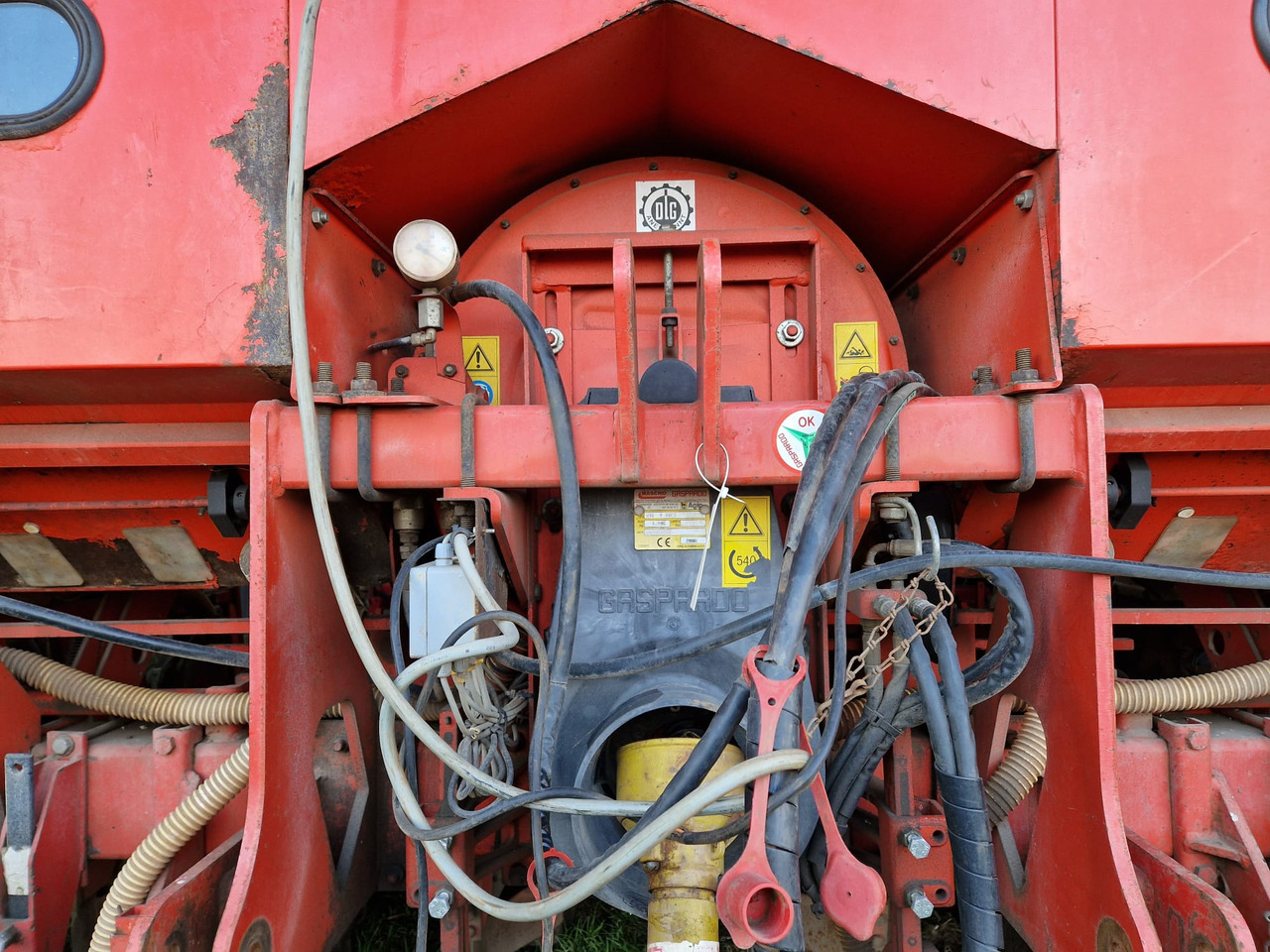 Maschio Gasardo MTE 6 - Semeadora de precisão: foto 3 Maschio Gasardo MTE 6 - Semeadora de precisão: foto 3
