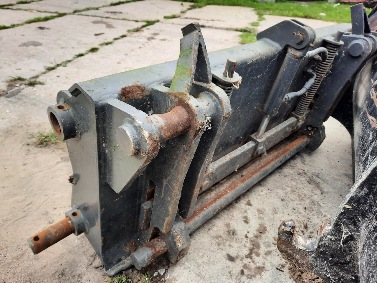 NEW HOLLAND KM 2.5 250 - Balde por Máquina de construção: foto 4 NEW HOLLAND KM 2.5 250 - Balde por Máquina de construção: foto 4