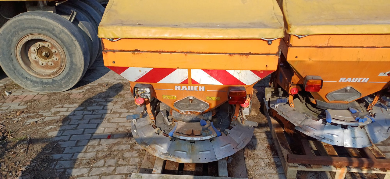 RAUCH AXEO 2.1 - Espalhador de areia/ Sal: foto 4 RAUCH AXEO 2.1 - Espalhador de areia/ Sal: foto 4