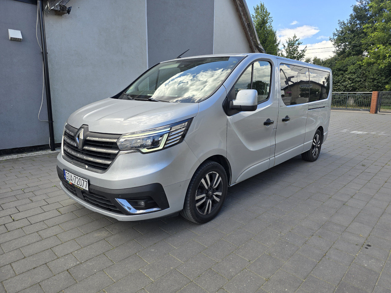 RENAULT Trafic SPACECLASS Premium - Furgão de passageiros: foto 1 RENAULT Trafic SPACECLASS Premium - Furgão de passageiros: foto 1