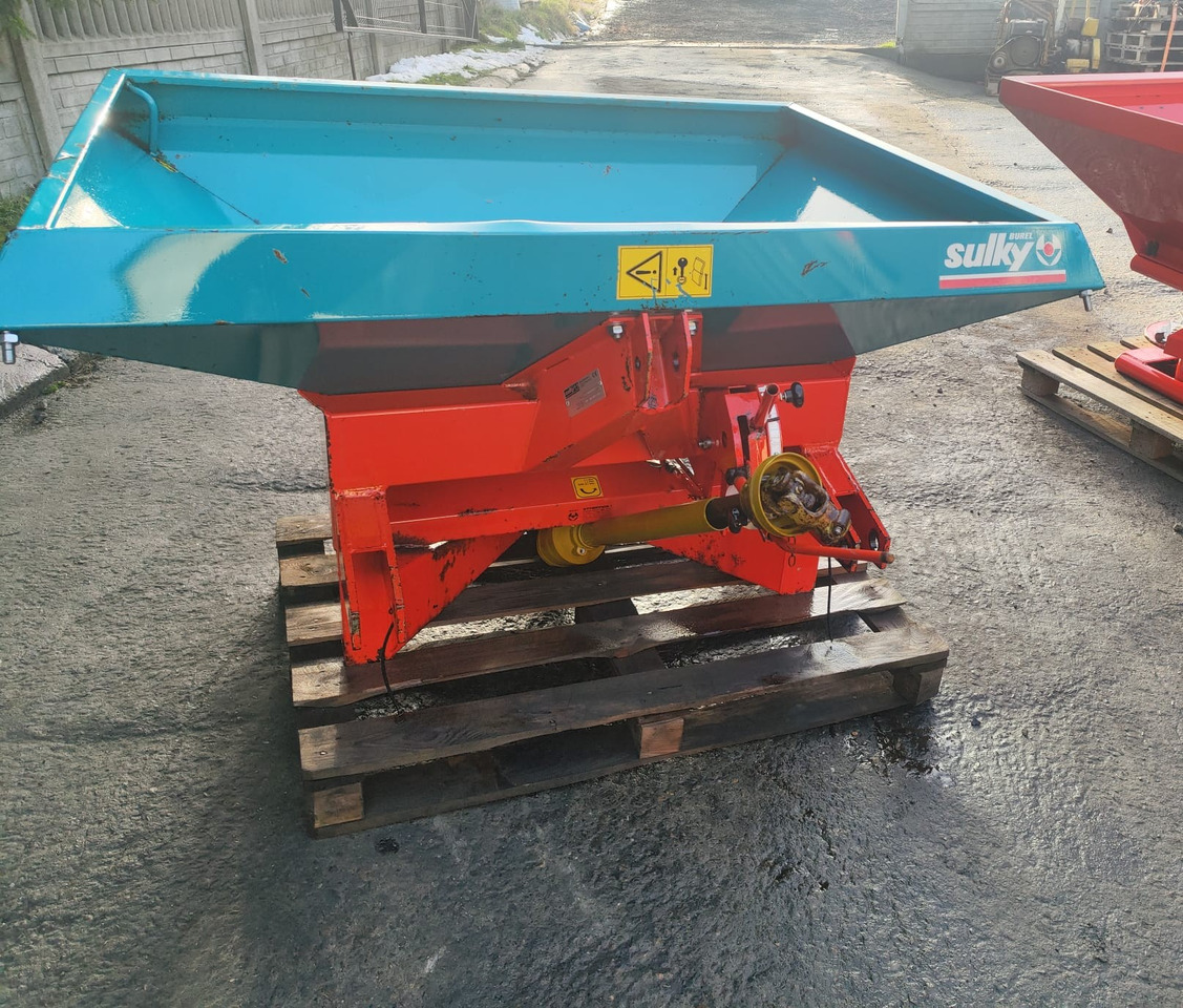SULKY R600 - Distribuidor de fertilizantes: foto 3 SULKY R600 - Distribuidor de fertilizantes: foto 3