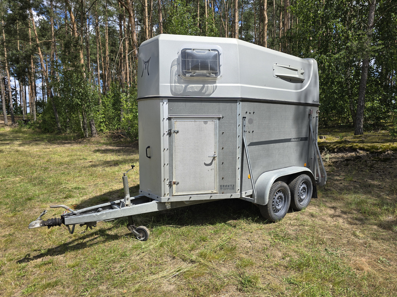 Humbaur MARQUARDT COMFORT - Reboque transporte de gado: foto 1 Humbaur MARQUARDT COMFORT - Reboque transporte de gado: foto 1