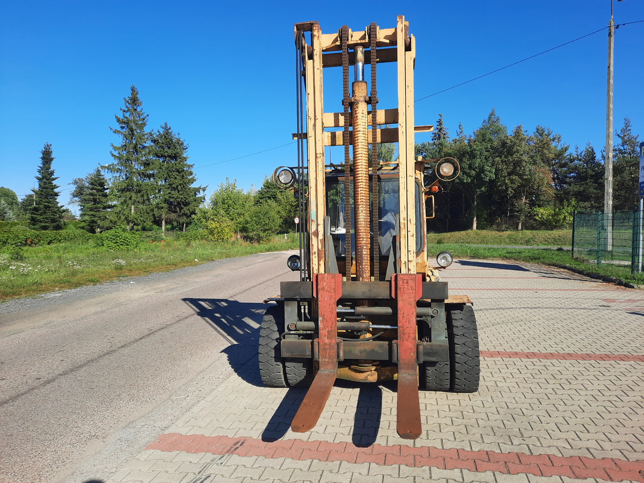 Hyster H 110 / 150F Challenger - Empilhadeira a diesel: foto 4 Hyster H 110 / 150F Challenger - Empilhadeira a diesel: foto 4