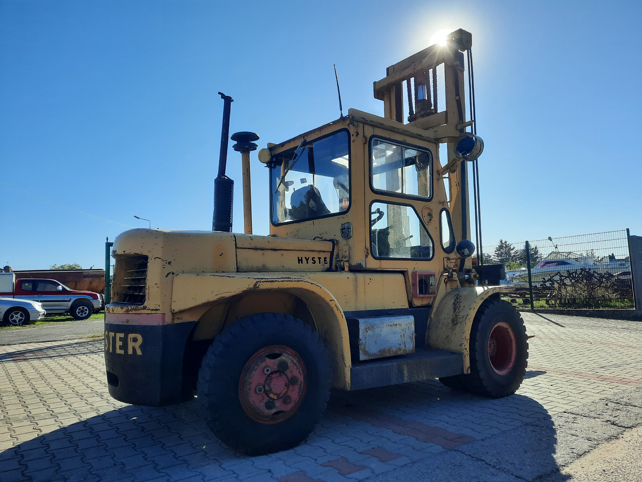 Hyster H 110 / 150F Challenger - Empilhadeira a diesel: foto 5 Hyster H 110 / 150F Challenger - Empilhadeira a diesel: foto 5