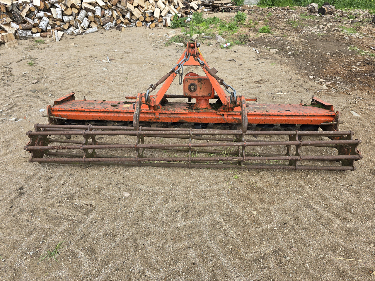 Kuhn HR - Grade: foto 5 Kuhn HR - Grade: foto 5