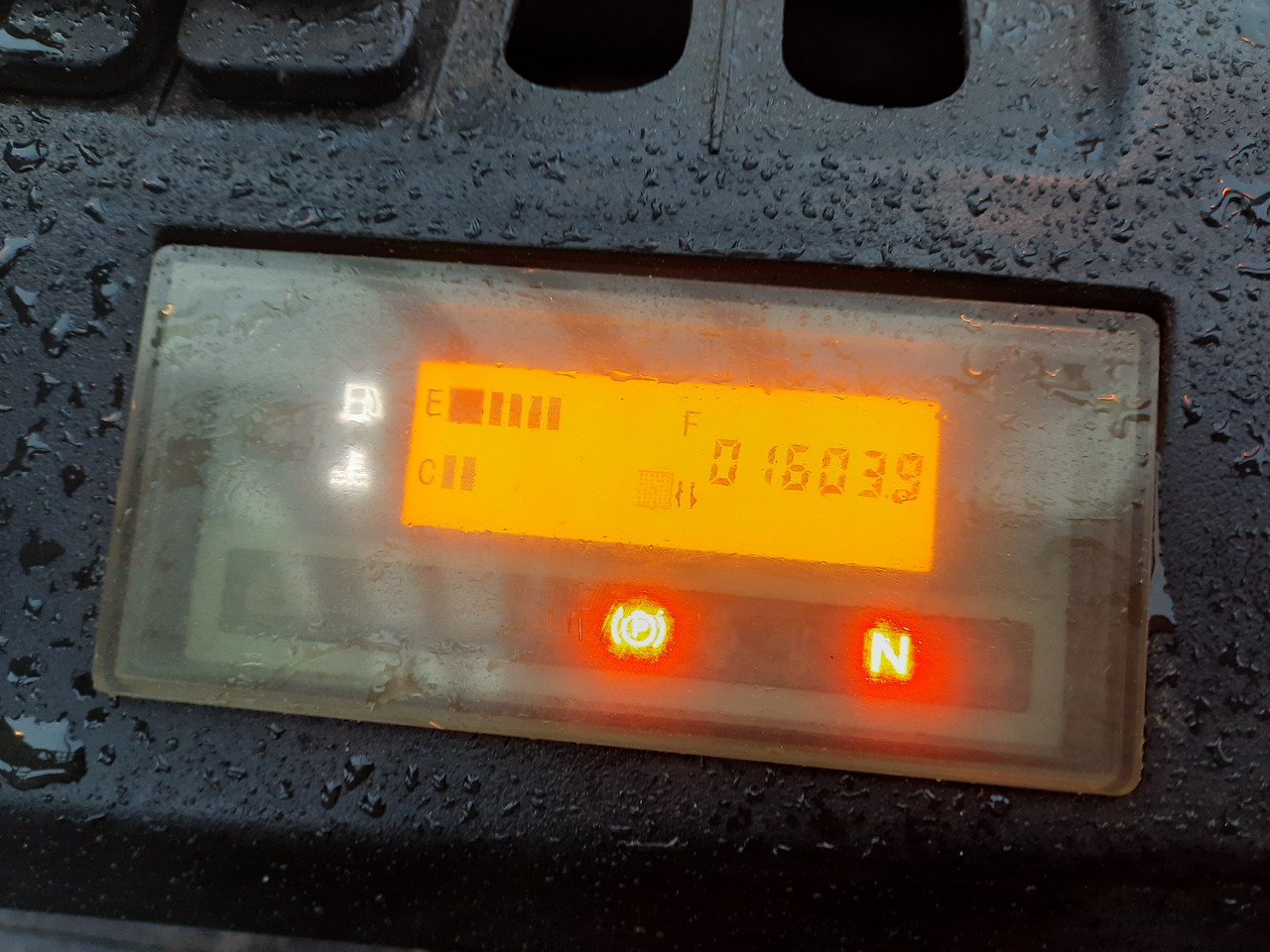 Manitou MI30D - Empilhadeira a diesel: foto 2 Manitou MI30D - Empilhadeira a diesel: foto 2